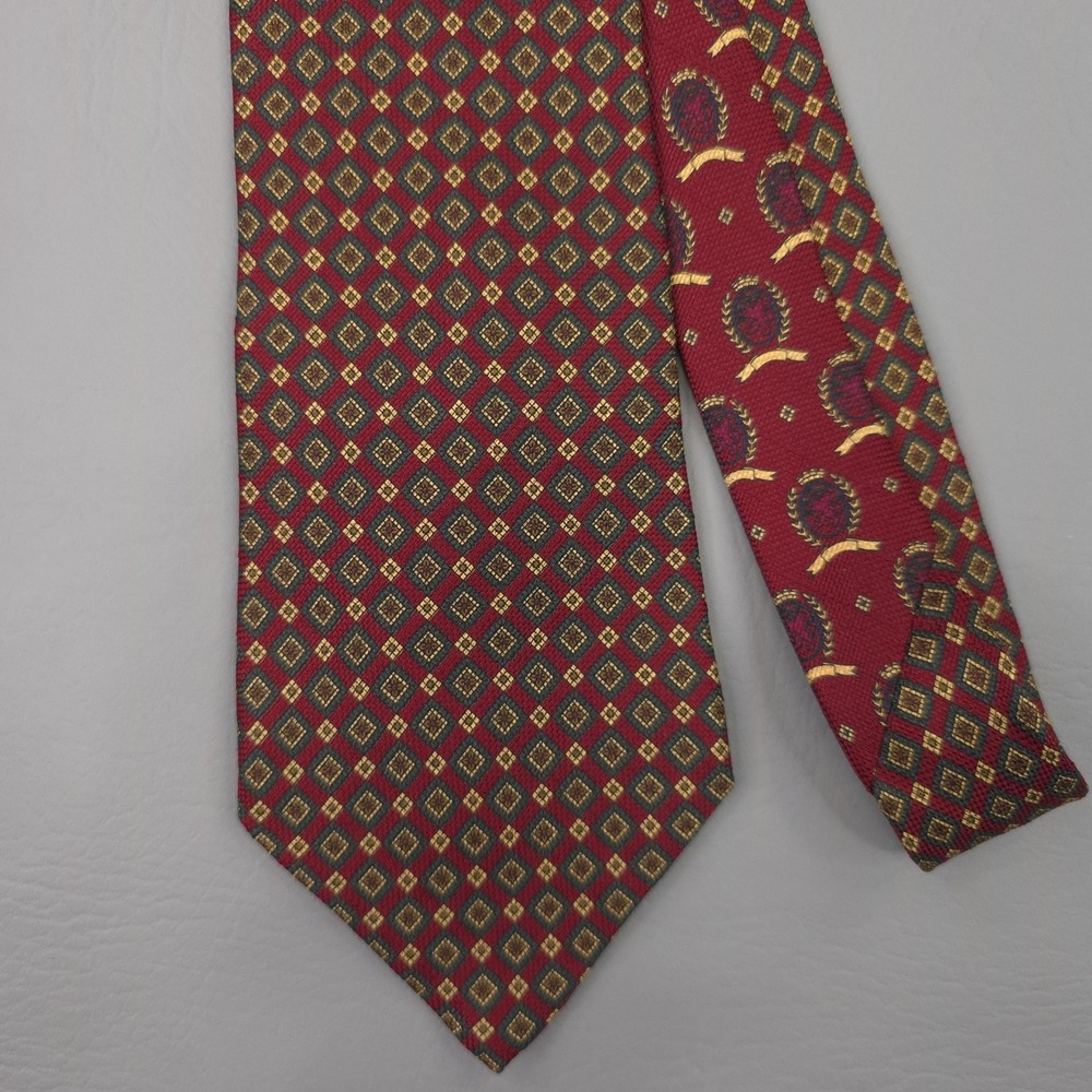 Vintage Tommy Hilfiger Tie Mens Red Silk Geometric Classic Foulard Made USA